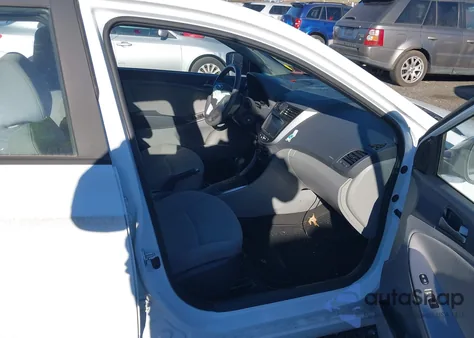 2016 Hyundai Accent Se из США, поврежденный, VIN KMHCT4AE6GU122141